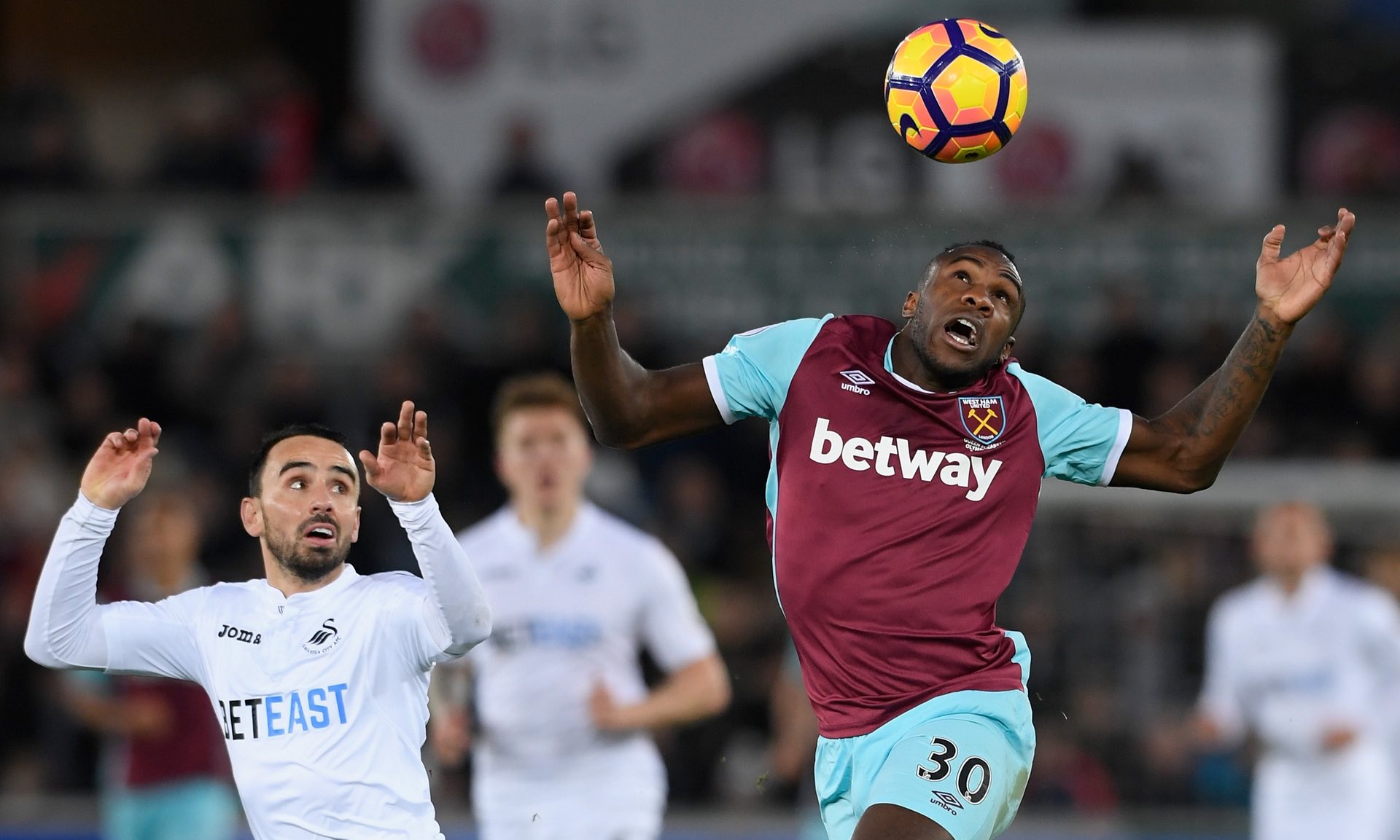 尤文图斯等 尤文图斯等